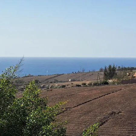 Beautiful 1-bedroom House 'oficina' Vistamar Apartment