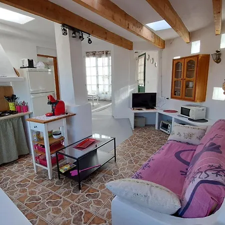 Beautiful 1-bedroom House 'oficina' Vistamar דירה *